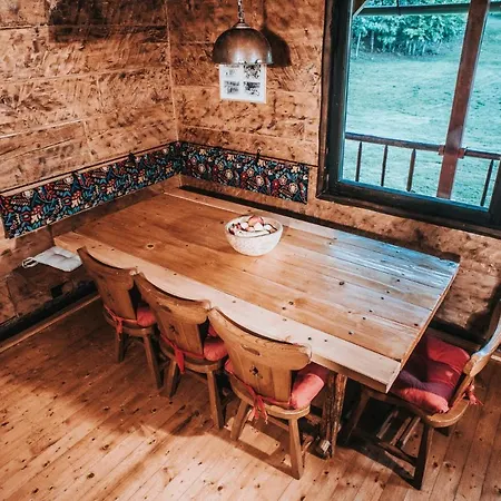 Koliba Sume Pjevaju - Robinzonski Smjestaj, Struja 12 V, Voda Iz Cisterne * Mrkopalj