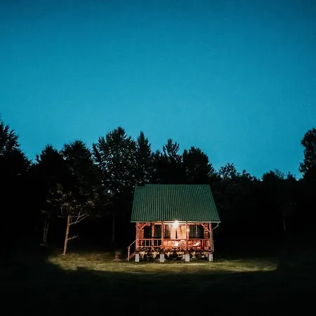 Koliba Sume Pjevaju - Robinzonski Smjestaj, Struja 12 V, Voda Iz Cisterne Alpesi faház *