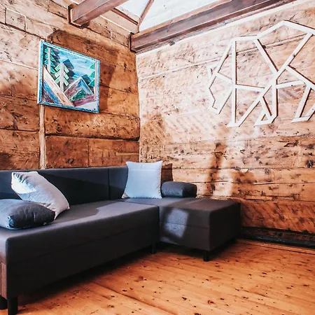 Koliba Sume Pjevaju - Robinzonski Smjestaj, Struja 12 V, Voda Iz Cisterne Mrkopalj