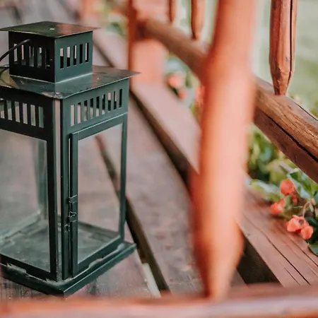 Koliba Sume Pjevaju - Robinzonski Smjestaj, Struja 12 V, Voda Iz Cisterne Alpesi faház Mrkopalj