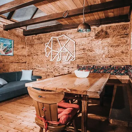 Koliba Sume Pjevaju - Robinzonski Smjestaj, Struja 12 V, Voda Iz Cisterne Alpesi faház